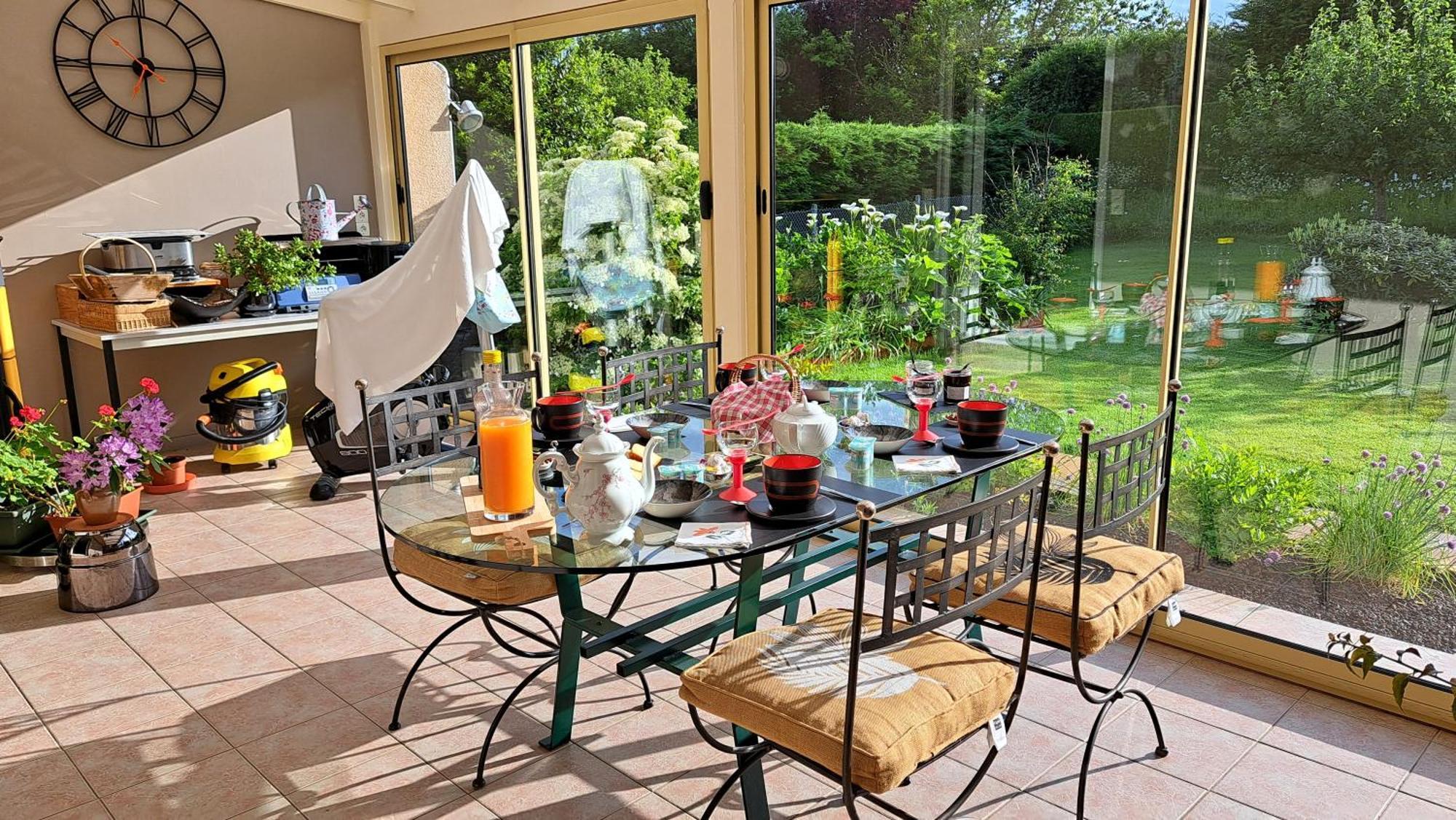 CHAMBRE PRIVEE AVEC SALON, garage voiture, vélos, motos Tourville-sur-Arques Esterno foto